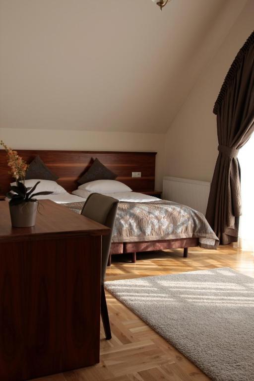 Julia Guest house *